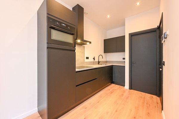 Medium property photo - Van Heusdestraat, 3023 RP Rotterdam
